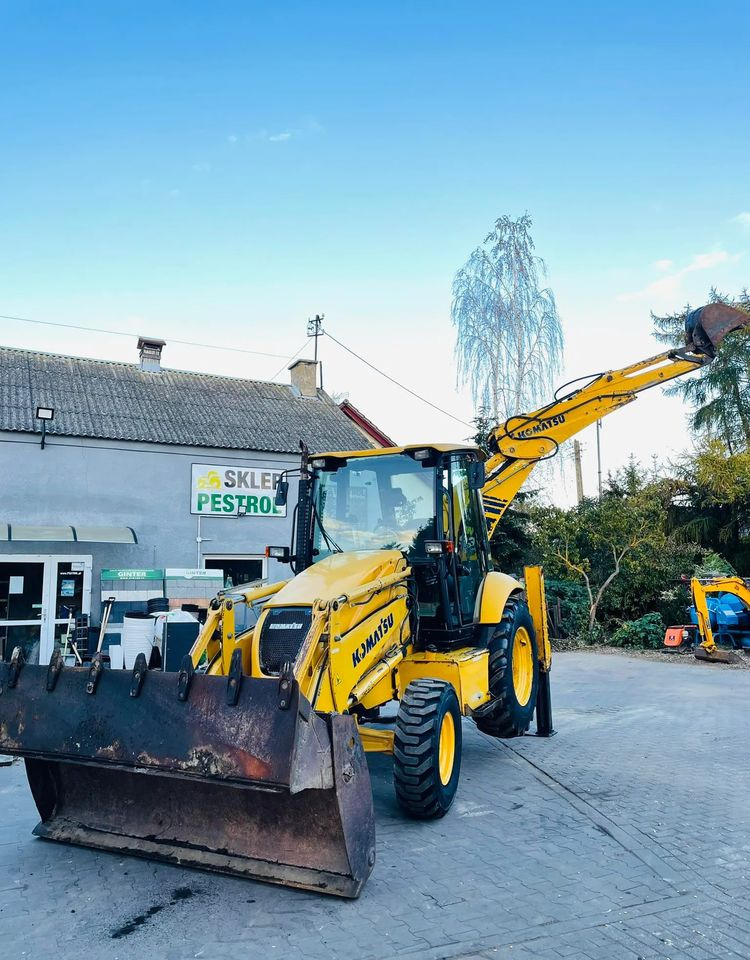 Komatsu WB93R - Ekskavaator-laadur: pilt 3 Komatsu WB93R - Ekskavaator-laadur: pilt 3