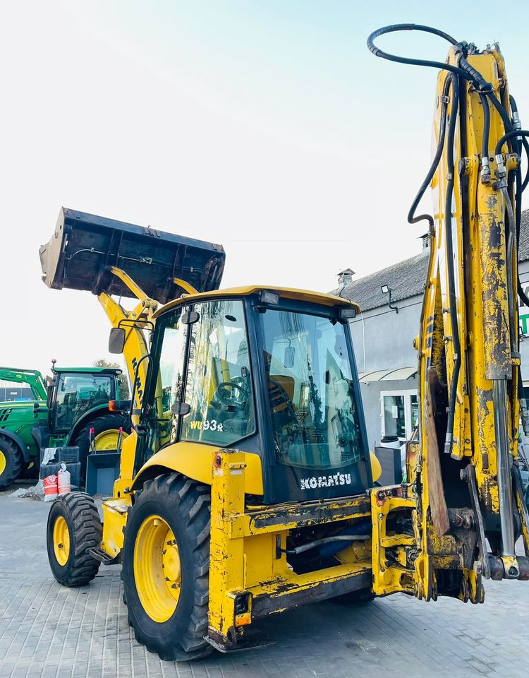 Komatsu WB93R - Ekskavaator-laadur: pilt 5 Komatsu WB93R - Ekskavaator-laadur: pilt 5