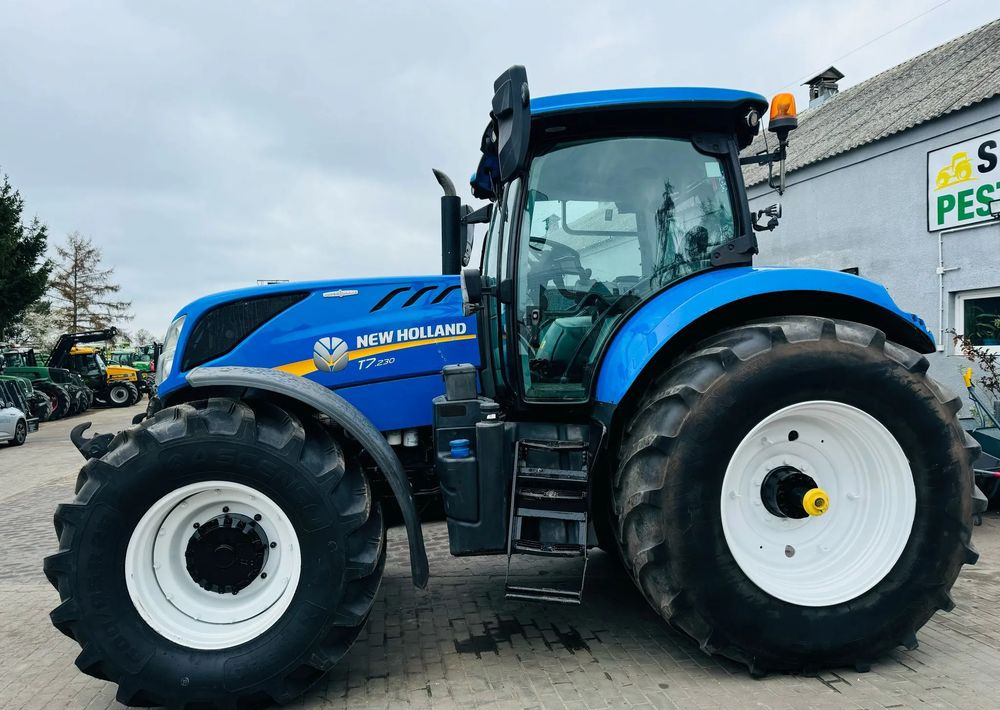 New Holland T7.230 AUTOCOMMAND - Traktor: pilt 3 New Holland T7.230 AUTOCOMMAND - Traktor: pilt 3