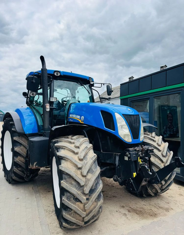 New Holland T7.260 Powercommand - Traktor: pilt 2 New Holland T7.260 Powercommand - Traktor: pilt 2