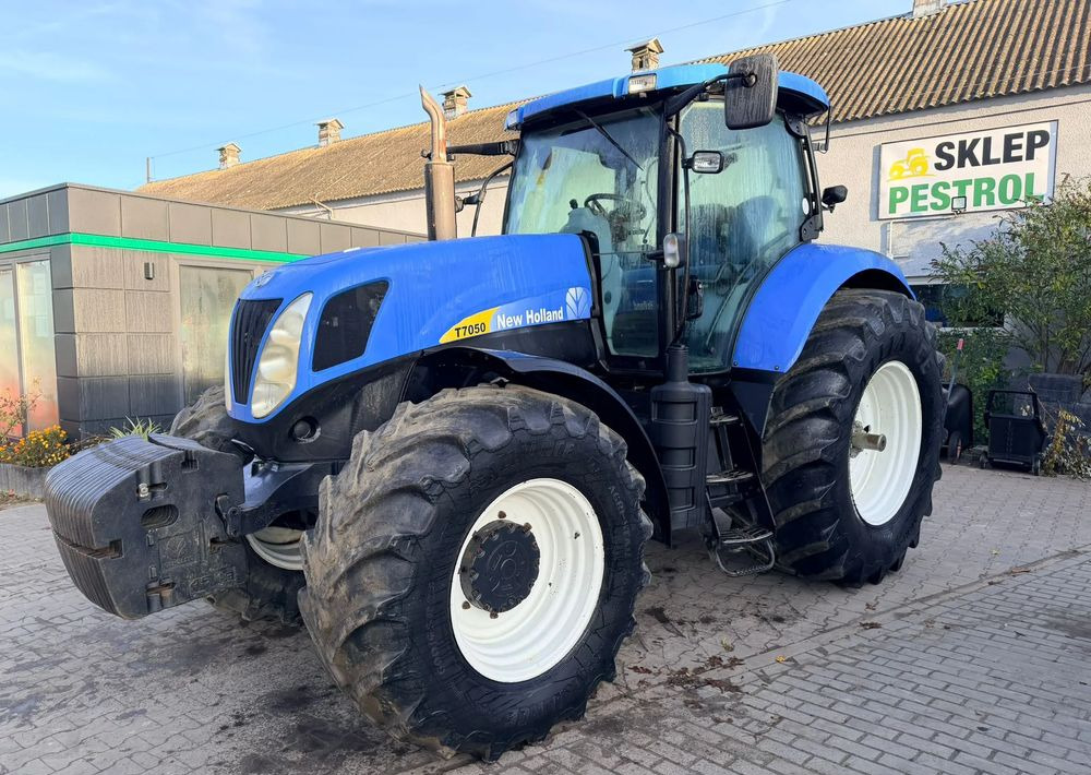 New Holland T7050 - Traktor: pilt 1 New Holland T7050 - Traktor: pilt 1