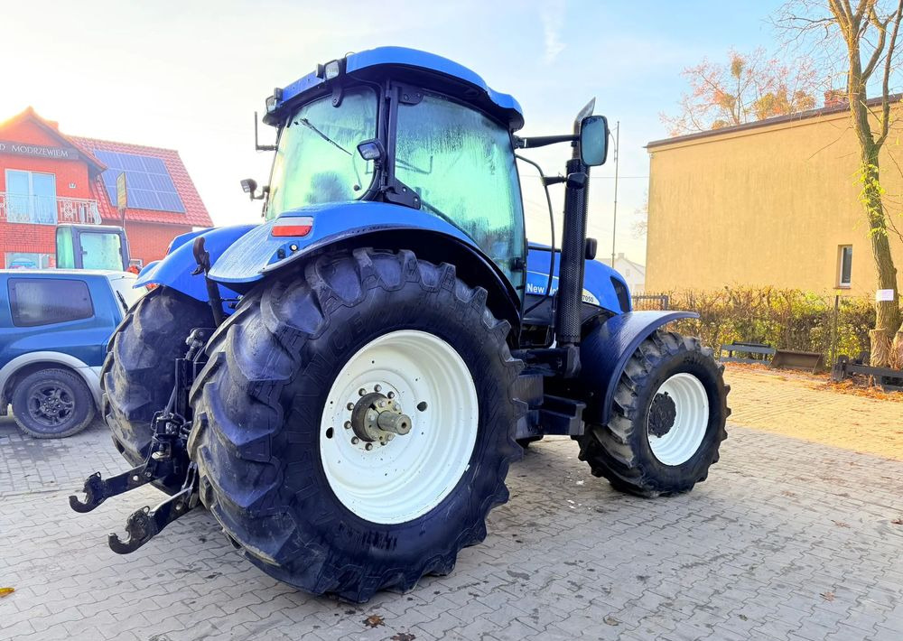 New Holland T7050 - Traktor: pilt 5 New Holland T7050 - Traktor: pilt 5