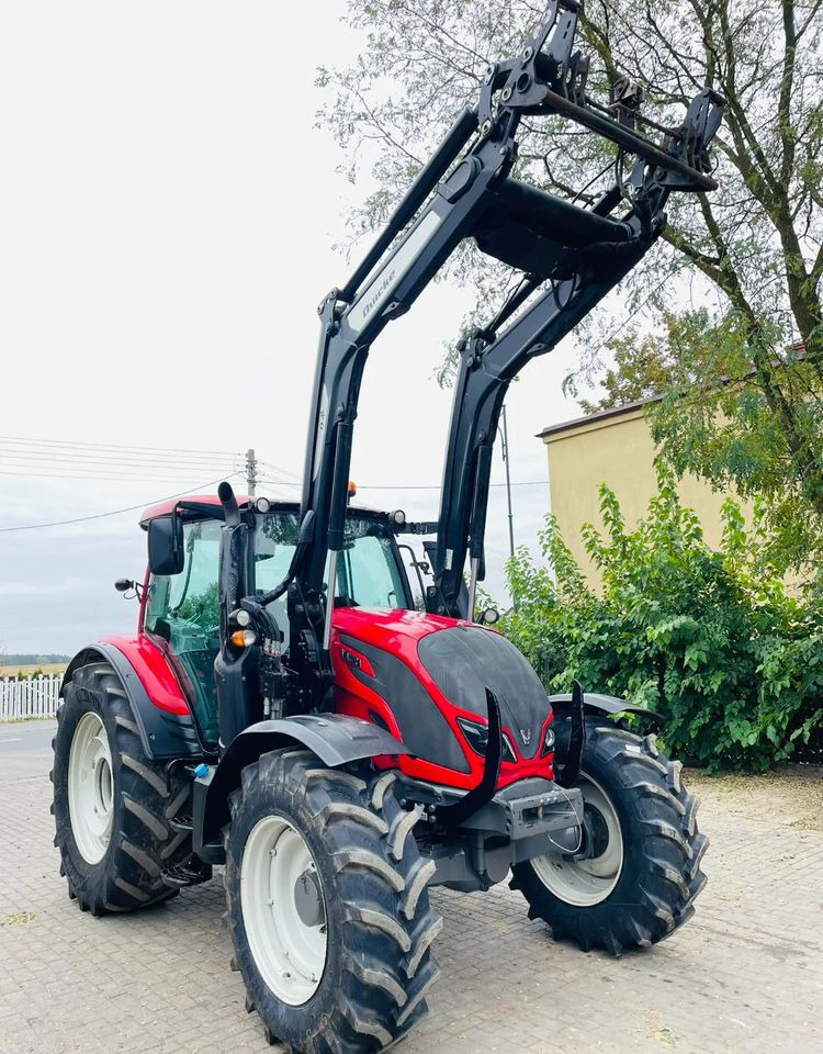 Valtra N104 - Traktor: pilt 3 Valtra N104 - Traktor: pilt 3