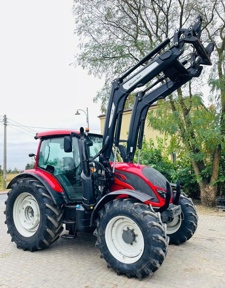 Valtra N104 - Traktor: pilt 2 Valtra N104 - Traktor: pilt 2