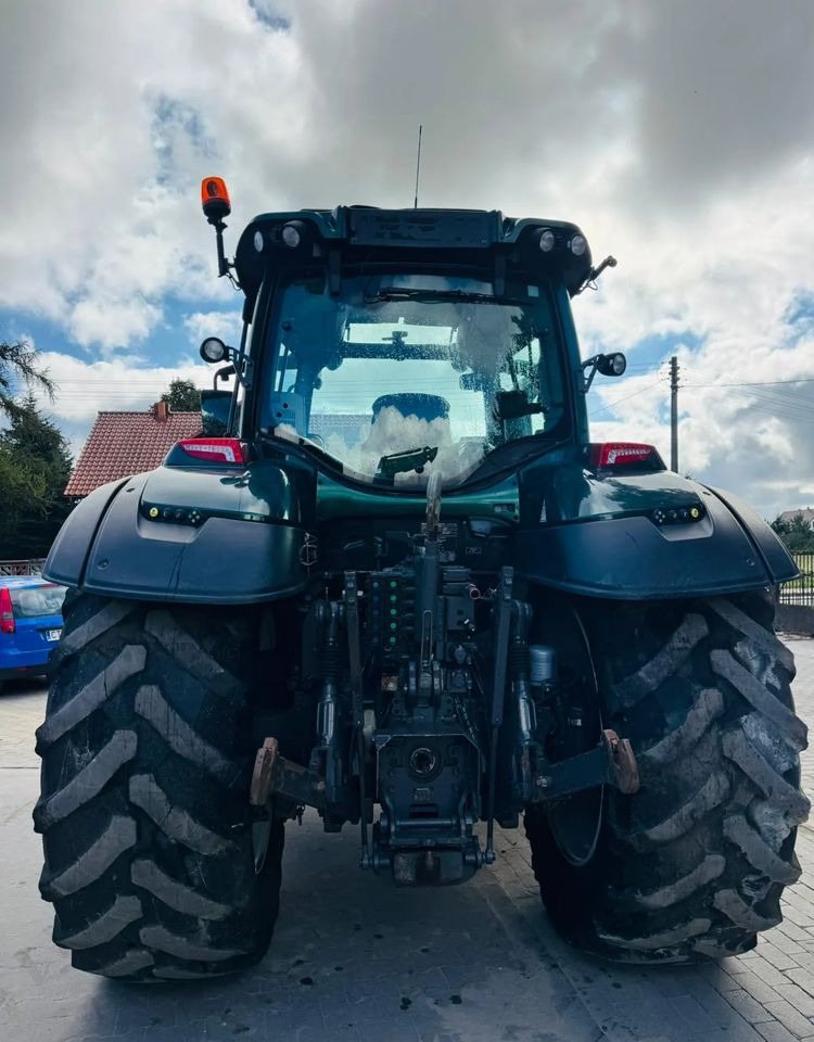 Valtra T214 Versu - Traktor: pilt 5 Valtra T214 Versu - Traktor: pilt 5
