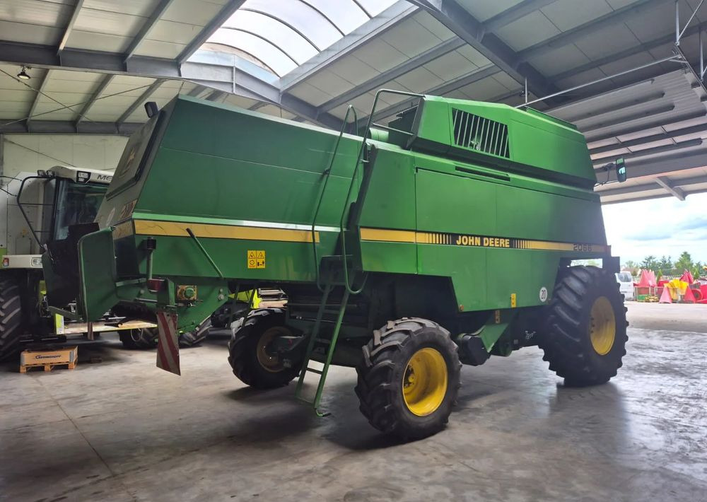 John Deere 2066 - Kombain: pilt 4 John Deere 2066 - Kombain: pilt 4