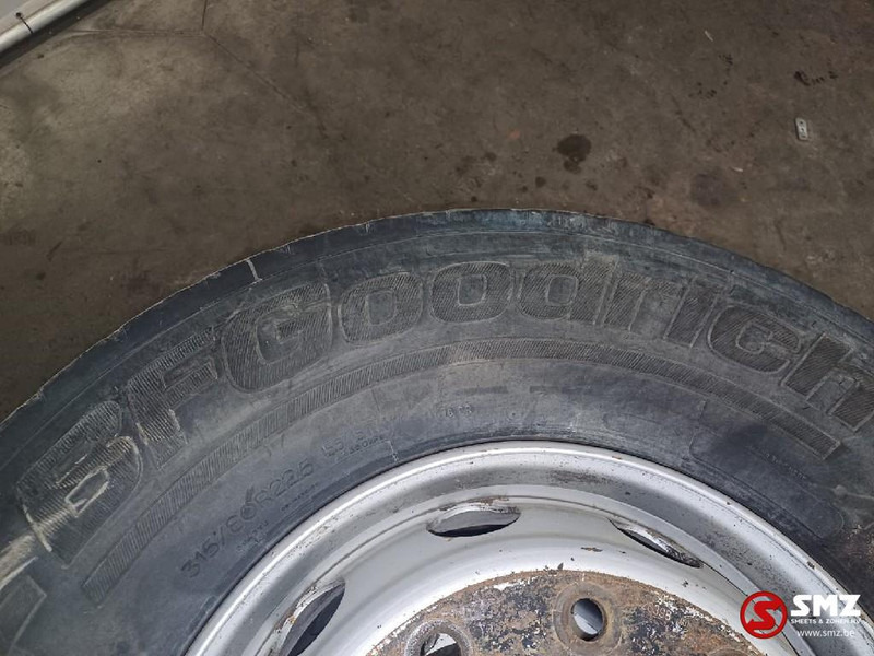 BFG Occ vrachtwagenband 315/80R22.5 156/150K BF Goodri - Rehv - Veoauto: pilt 3 BFG Occ vrachtwagenband 315/80R22.5 156/150K BF Goodri - Rehv - Veoauto: pilt 3