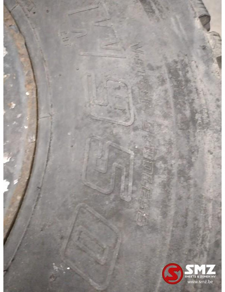 Bridgestone Occ Band 12.00R20 Bridgestone W950 Trilex velg - Rehv - Veoauto: pilt 3 Bridgestone Occ Band 12.00R20 Bridgestone W950 Trilex velg - Rehv - Veoauto: pilt 3