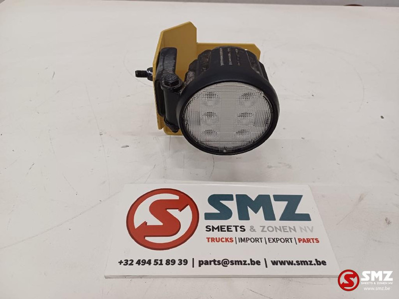 Caterpillar Floodlamp Caterpillar - Tuled/ Valgus - Materjali käitlemise seade: pilt 1 Caterpillar Floodlamp Caterpillar - Tuled/ Valgus - Materjali käitlemise seade: pilt 1