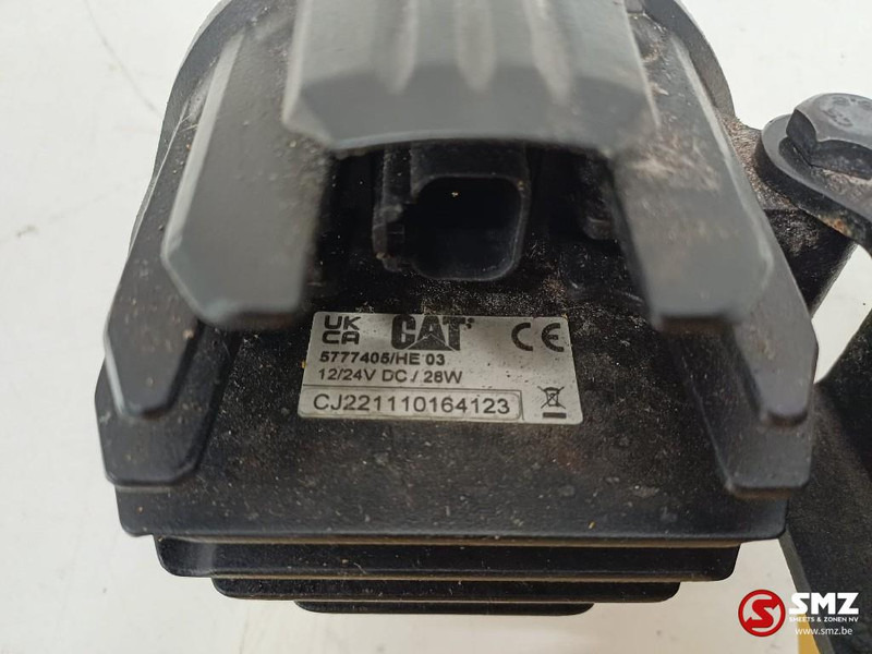 Caterpillar Floodlamp Caterpillar - Tuled/ Valgus - Materjali käitlemise seade: pilt 5 Caterpillar Floodlamp Caterpillar - Tuled/ Valgus - Materjali käitlemise seade: pilt 5