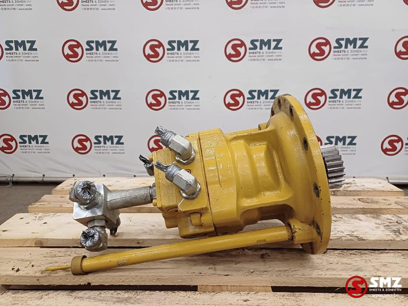 Caterpillar Hydraulic swing drive Caterpillar - Hüdrauliline mootor - Materjali käitlemise seade: pilt 2 Caterpillar Hydraulic swing drive Caterpillar - Hüdrauliline mootor - Materjali käitlemise seade: pilt 2