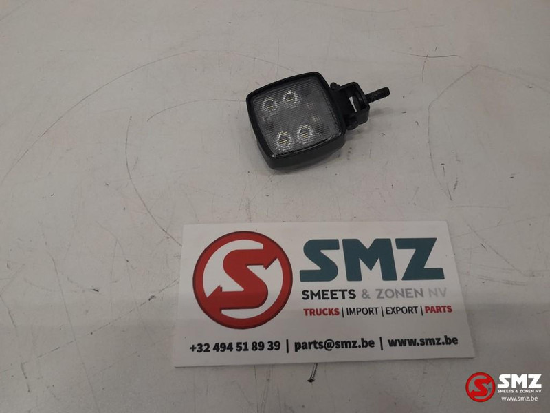 Caterpillar Lamp GP Flood Caterpillar - Tuled/ Valgus - Materjali käitlemise seade: pilt 3 Caterpillar Lamp GP Flood Caterpillar - Tuled/ Valgus - Materjali käitlemise seade: pilt 3