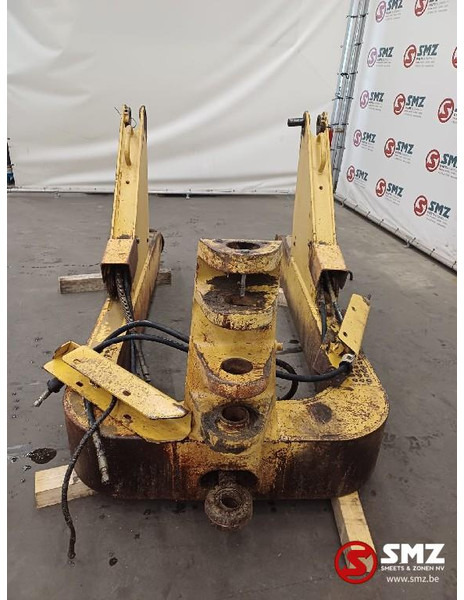 Caterpillar Occ toreneenheid D6M Caterpillar - Raam/ Konstruktsioon: pilt 4 Caterpillar Occ toreneenheid D6M Caterpillar - Raam/ Konstruktsioon: pilt 4