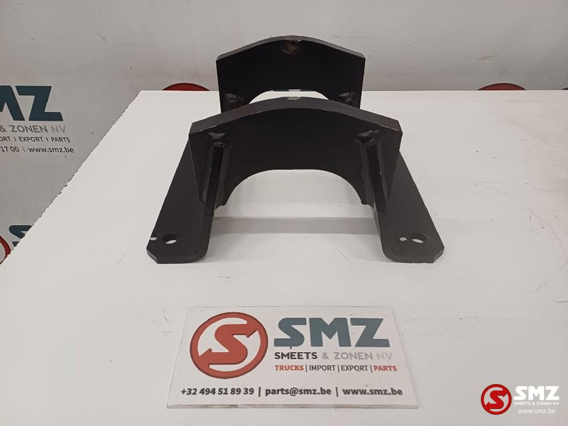 Caterpillar Track guide guard Caterpillar - Raam/ Konstruktsioon - Materjali käitlemise seade: pilt 3 Caterpillar Track guide guard Caterpillar - Raam/ Konstruktsioon - Materjali käitlemise seade: pilt 3