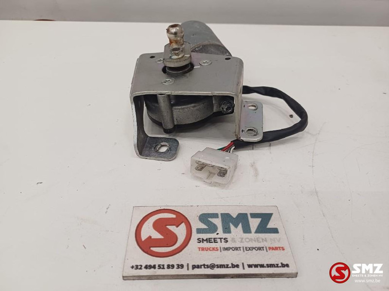 Caterpillar Windshield wiper motor Caterpillar - Klaasipuhasti - Materjali käitlemise seade: pilt 4 Caterpillar Windshield wiper motor Caterpillar - Klaasipuhasti - Materjali käitlemise seade: pilt 4