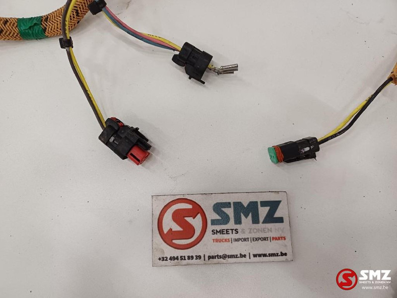 Caterpillar Wire harness Caterpillar - Kaablid/ Juhtmestik - Veoauto: pilt 4 Caterpillar Wire harness Caterpillar - Kaablid/ Juhtmestik - Veoauto: pilt 4
