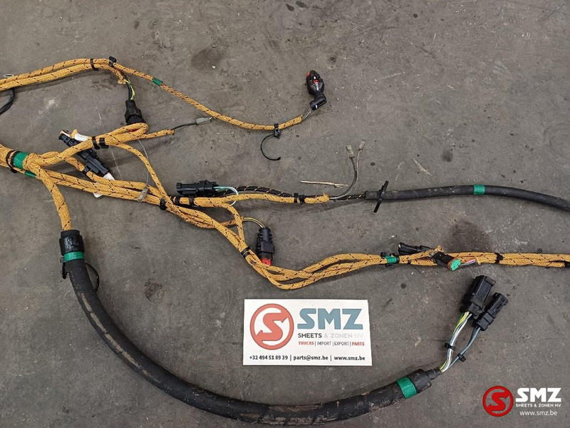 Caterpillar Wiring Harnesses Chassis / Engine / Lightning Cate - Kaablid/ Juhtmestik - Materjali käitlemise seade: pilt 3 Caterpillar Wiring Harnesses Chassis / Engine / Lightning Cate - Kaablid/ Juhtmestik - Materjali käitlemise seade: pilt 3