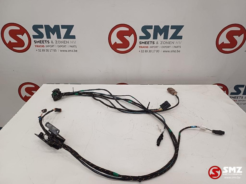 Caterpillar Wiring harnesses chassis + lightning Caterpillar - Kaablid/ Juhtmestik - Veoauto: pilt 1 Caterpillar Wiring harnesses chassis + lightning Caterpillar - Kaablid/ Juhtmestik - Veoauto: pilt 1