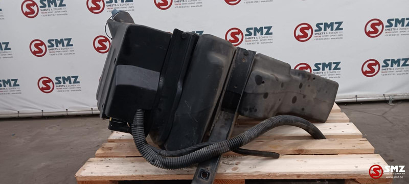 DAF Occ AdBluetank Euro 6 DAF - Kütusesüsteem - Veoauto: pilt 1 DAF Occ AdBluetank Euro 6 DAF - Kütusesüsteem - Veoauto: pilt 1