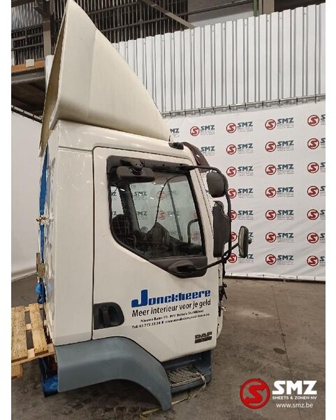 DAF Occ Cabine DAF 55 LF - Kabiin - Veoauto: pilt 1 DAF Occ Cabine DAF 55 LF - Kabiin - Veoauto: pilt 1