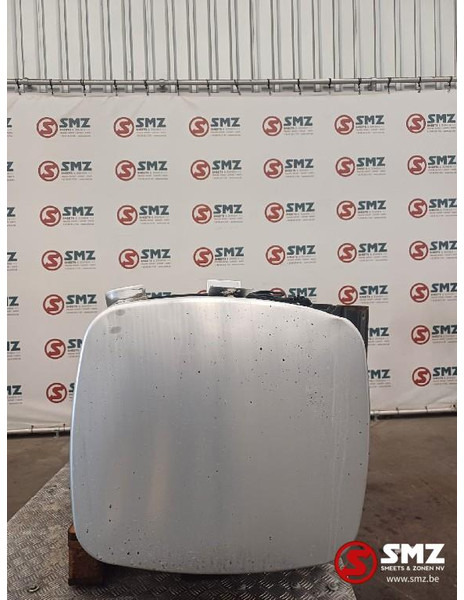 DAF Occ brandstoftank met steunen 750L DAF - Kütusepaak - Veoauto: pilt 4 DAF Occ brandstoftank met steunen 750L DAF - Kütusepaak - Veoauto: pilt 4