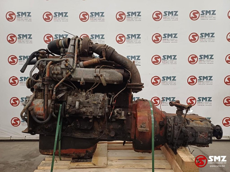 DAF Occ motor DT615 + versnellingsbak S5-35/2 DAF - Mootor - Veoauto: pilt 1 DAF Occ motor DT615 + versnellingsbak S5-35/2 DAF - Mootor - Veoauto: pilt 1