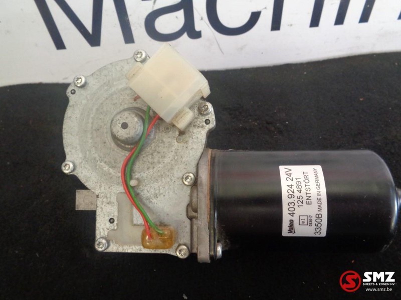 DAF Occ ruitenwissermotor DAF XF CF - Klaasipuhasti - Veoauto: pilt 4 DAF Occ ruitenwissermotor DAF XF CF - Klaasipuhasti - Veoauto: pilt 4