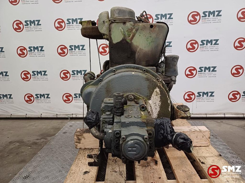 Deutz Occ motor F4L912 Deutz + hydrauliekpomp A4V56HW1.0 - Mootor - Veoauto: pilt 4 Deutz Occ motor F4L912 Deutz + hydrauliekpomp A4V56HW1.0 - Mootor - Veoauto: pilt 4