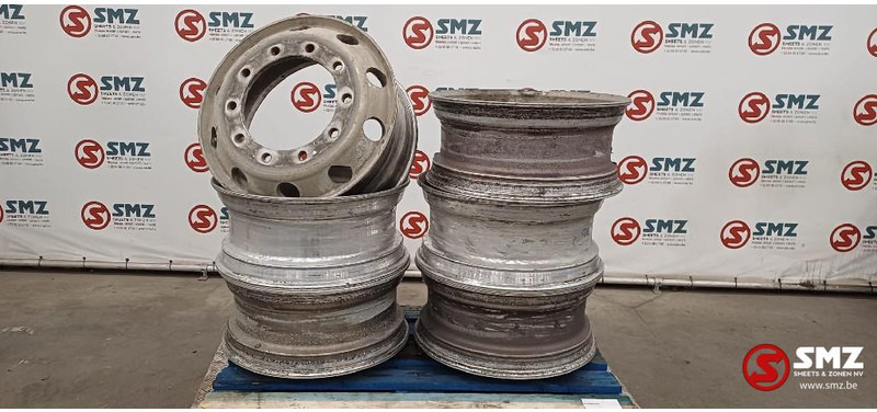 Diversen Occ set van 6 22.5x9.00 Alcoa velgen - Velg - Veoauto: pilt 1 Diversen Occ set van 6 22.5x9.00 Alcoa velgen - Velg - Veoauto: pilt 1