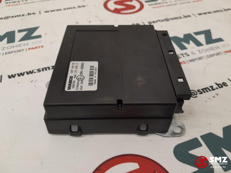 Iveco Occ ECU ECAS 6x2 regeleenheid Iveco - Mootori juhtimisseade - Veoauto: pilt 4 Iveco Occ ECU ECAS 6x2 regeleenheid Iveco - Mootori juhtimisseade - Veoauto: pilt 4