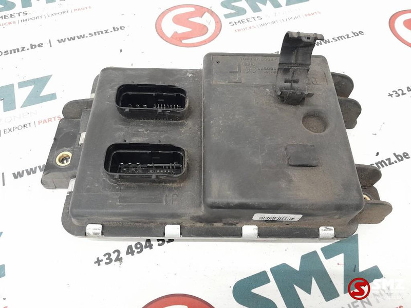 Iveco Occ ECU Front Frame Computer Iveco - Mootori juhtimisseade - Veoauto: pilt 2 Iveco Occ ECU Front Frame Computer Iveco - Mootori juhtimisseade - Veoauto: pilt 2