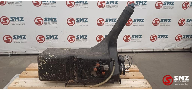 MAN Occ AdBluetank 24L MAN - Kütusesüsteem - Veoauto: pilt 1 MAN Occ AdBluetank 24L MAN - Kütusesüsteem - Veoauto: pilt 1