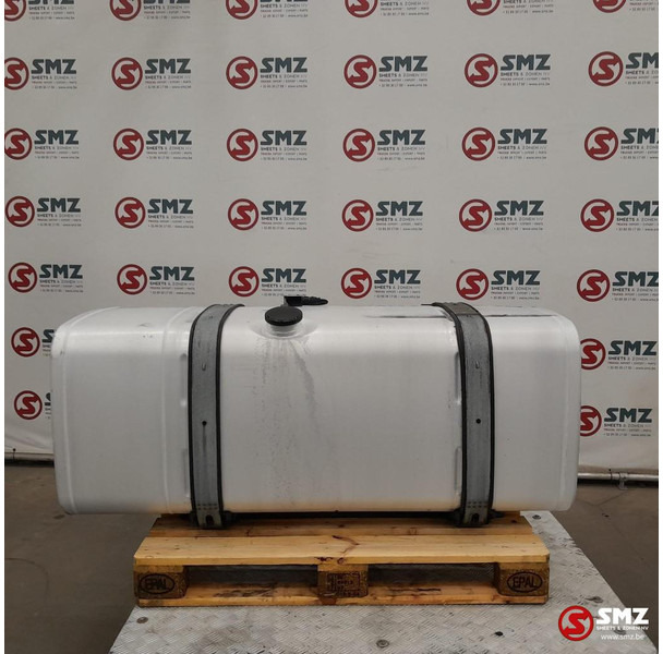 MAN Occ brandstoftank + brandstofniveusensor + steunen - Kütusepaak - Veoauto: pilt 1 MAN Occ brandstoftank + brandstofniveusensor + steunen - Kütusepaak - Veoauto: pilt 1