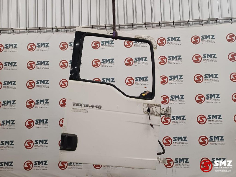 MAN Occ deur rechts MAN - Uks ja varuosad - Veoauto: pilt 1 MAN Occ deur rechts MAN - Uks ja varuosad - Veoauto: pilt 1