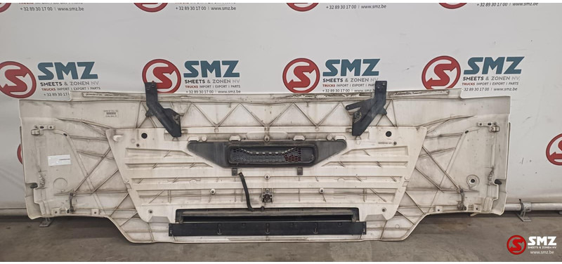 MAN Occ radiatorgrille MAN - Võre - Veoauto: pilt 2 MAN Occ radiatorgrille MAN - Võre - Veoauto: pilt 2