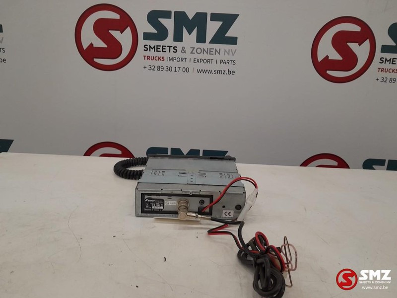 MAN Occ radio CB Stabo XM3044 MAN TGA - Elektrisüsteem - Veoauto: pilt 2 MAN Occ radio CB Stabo XM3044 MAN TGA - Elektrisüsteem - Veoauto: pilt 2