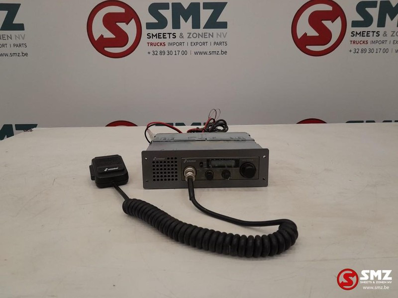 MAN Occ radio CB Stabo XM3044 MAN TGA - Elektrisüsteem - Veoauto: pilt 1 MAN Occ radio CB Stabo XM3044 MAN TGA - Elektrisüsteem - Veoauto: pilt 1