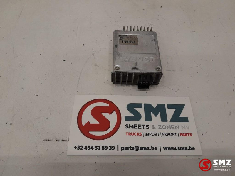 Mercedes-Benz Occ ECU AHE regeleenheid Mercedes - Mootori juhtimisseade - Veoauto: pilt 1 Mercedes-Benz Occ ECU AHE regeleenheid Mercedes - Mootori juhtimisseade - Veoauto: pilt 1