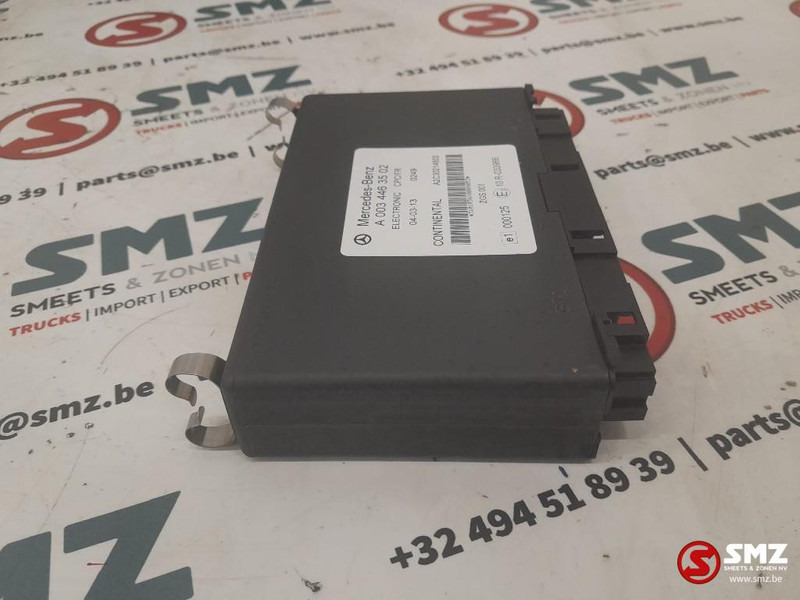 Mercedes-Benz Occ ECU CPC regeleenheid Mercedes - Mootori juhtimisseade - Veoauto: pilt 4 Mercedes-Benz Occ ECU CPC regeleenheid Mercedes - Mootori juhtimisseade - Veoauto: pilt 4