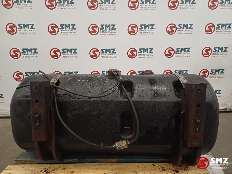 Mercedes-Benz Occ brandstoftank 225L Mercedes - Kütusepaak - Veoauto: pilt 2 Mercedes-Benz Occ brandstoftank 225L Mercedes - Kütusepaak - Veoauto: pilt 2