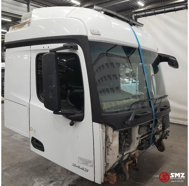 Mercedes-Benz Occ cabine RHD Mercedes - Kabiin ja interjöör - Veoauto: pilt 2 Mercedes-Benz Occ cabine RHD Mercedes - Kabiin ja interjöör - Veoauto: pilt 2