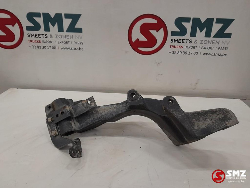 Mercedes-Benz Occ cabine ophanging beugel rechts Mercedes - Juhtimine - Veoauto: pilt 5 Mercedes-Benz Occ cabine ophanging beugel rechts Mercedes - Juhtimine - Veoauto: pilt 5