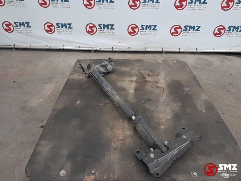 Mercedes-Benz Occ cabinekantelcilinder Mercedes - Raam/ Konstruktsioon - Veoauto: pilt 4 Mercedes-Benz Occ cabinekantelcilinder Mercedes - Raam/ Konstruktsioon - Veoauto: pilt 4