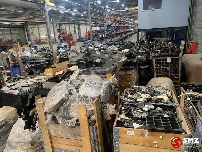 Pealisehitus ja välispind - Auto Mercedes-Benz Occ lot van Mercedes Personenwagen + 6000 stuks !!: pilt 10