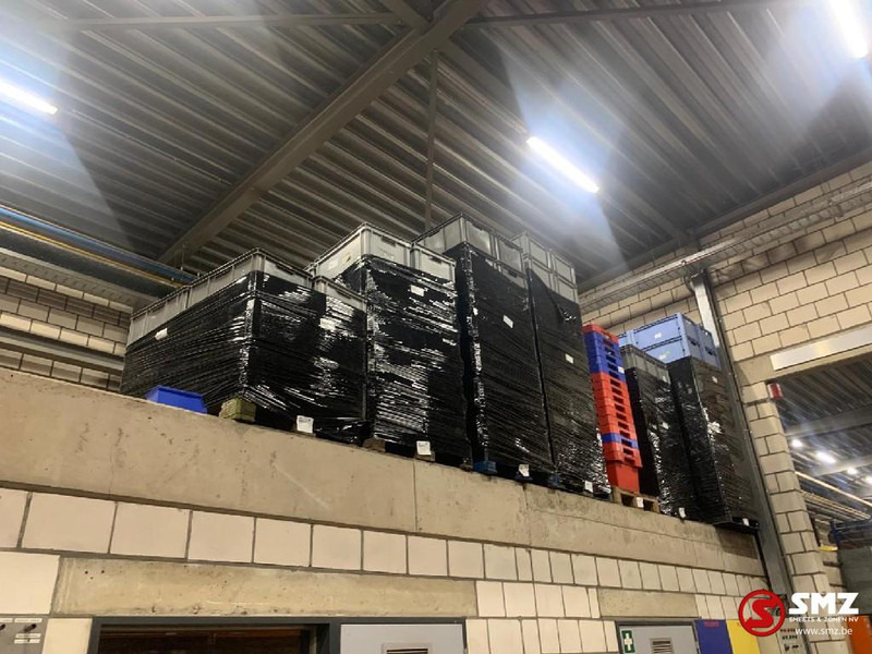 Pealisehitus ja välispind - Auto Mercedes-Benz Occ lot van Mercedes Personenwagen + 6000 stuks !!: pilt 6