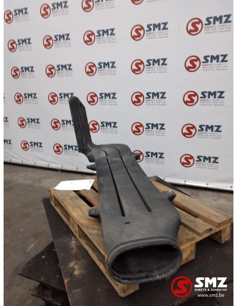 Mercedes-Benz Occ luchtinlaat cabine Actros MP2/3 - Sisselaskesüsteem - Veoauto: pilt 3 Mercedes-Benz Occ luchtinlaat cabine Actros MP2/3 - Sisselaskesüsteem - Veoauto: pilt 3