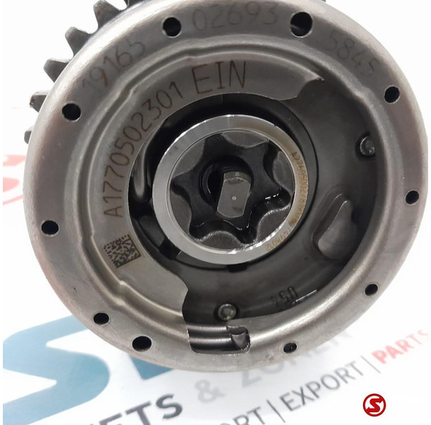 Mercedes-Benz Occ nokkenas AMG C63S Mercedes - Nukkvõll - Auto: pilt 5 Mercedes-Benz Occ nokkenas AMG C63S Mercedes - Nukkvõll - Auto: pilt 5