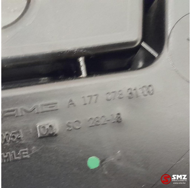 Mercedes-Benz Occ olieafscheider rechts AMG C63S Mercedes - Mootor ja varuosad - Auto: pilt 5 Mercedes-Benz Occ olieafscheider rechts AMG C63S Mercedes - Mootor ja varuosad - Auto: pilt 5