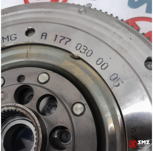 Mercedes-Benz Occ vliegwiel AMG C63S Mercedes - Mootor ja varuosad - Auto: pilt 4 Mercedes-Benz Occ vliegwiel AMG C63S Mercedes - Mootor ja varuosad - Auto: pilt 4