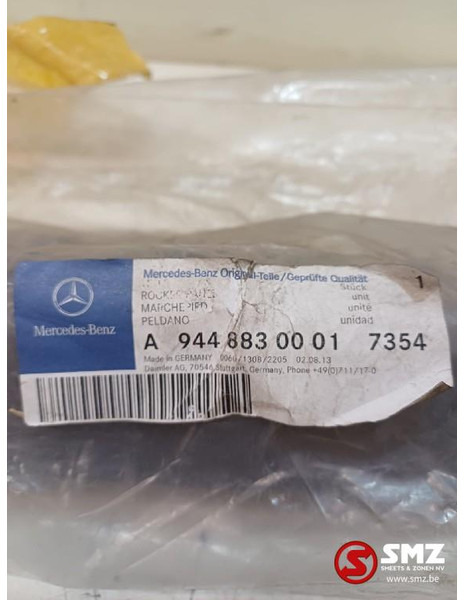 Mercedes-Benz Treeplank Mercedes - Kabiin ja interjöör - Veoauto: pilt 5 Mercedes-Benz Treeplank Mercedes - Kabiin ja interjöör - Veoauto: pilt 5